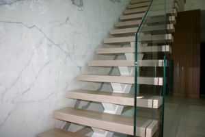 Glass Panel Stairs #196
